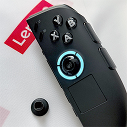 画像ギャラリー No.010のサムネイル画像 / 8.8型有機ELディスプレイ搭載の携帯型ゲームPC「Legion Go Gen 2」が12月12日に国内発売