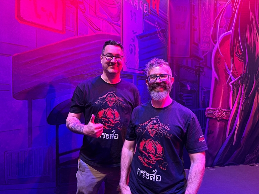 ���������꡼ No.010�Υ���ͥ������ / �Υ��󥿥ӥ塼�ϡ�Dead by Daylight�׿�����ץ�����Sinister Grace�ס���ȯ�Ԥ���롤�������˹��᤿���ݤȥ������ߥ�˥ƥ��ؤηɰ�