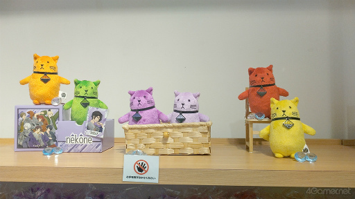 画像ギャラリー No.010のサムネイル画像 / ツキプロの期間限定ショップ「TSUKIPRO SHOP in HARAJUKU」内覧会レポート。“COT部”をテーマにツキコットや研究員姿のタレントが登場