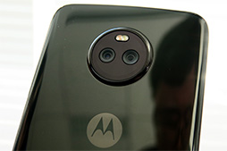 画像ギャラリー No.005のサムネイル画像 / Motorola,デュアルレンズ搭載の新型スマートフォン「Moto X4」を発売。「Moto Mods」の新作となるゲームパッドも