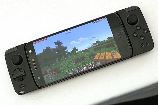 画像ギャラリー No.008のサムネイル画像 / Motorola,デュアルレンズ搭載の新型スマートフォン「Moto X4」を発売。「Moto Mods」の新作となるゲームパッドも