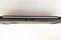 画像ギャラリー No.015のサムネイル画像 / Motorola,デュアルレンズ搭載の新型スマートフォン「Moto X4」を発売。「Moto Mods」の新作となるゲームパッドも