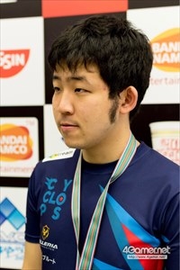 ���������꡼ No.002�Υ���ͥ������ / ��EVO2018�ϡ֥ɥ饴��ܡ���ե���������������θ��ɤ��������ɡ�CYCLOPS athlete gaming�Υץ������ޡ�3�ͤ��ä�ʹ����