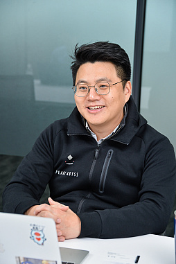 画像ギャラリー No.021のサムネイル画像 / 「黒い砂漠MOBILE」を運営するパールアビスジャパンは,プレイヤーの生の声を聞きたいし,それを真剣に受け取りたい