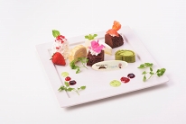 画像ギャラリー No.005のサムネイル画像 / 「MakeS -おはよう、私のセイ-」とカプコンカフェのコラボが期間限定で再登場