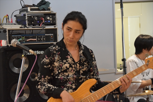 画像ギャラリー No.007のサムネイル画像 / 7月7日・8日公演「ロックマン30周年記念ライブ」のリハーサルをレポート。アレンジを担当した岩垂さんと上倉さんにライブへの意気込みを聞いた