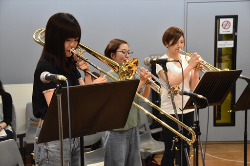 画像ギャラリー No.011のサムネイル画像 / 7月7日・8日公演「ロックマン30周年記念ライブ」のリハーサルをレポート。アレンジを担当した岩垂さんと上倉さんにライブへの意気込みを聞いた