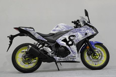 画像集 No.011のサムネイル画像 / 「真・三國無双8」が鈴鹿8耐とコラボ。陸遜がホンダ,趙雲がカワサキ,鍾会がスズキ,曹丕がヤマハを応援