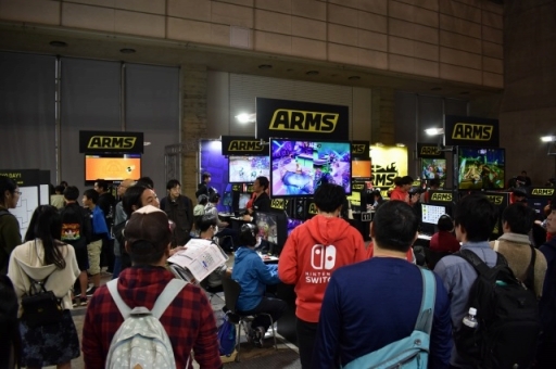 画像集 No.025のサムネイル画像 / 任天堂のゲーム大会イベント「Nintendo Live 2018」が本日開幕。当日参加が可能な対戦企画や新作体験会などのイベント情報を現地からお届け