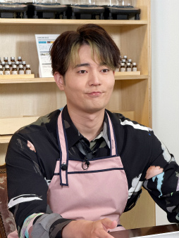 画像ギャラリー No.006のサムネイル画像 / 世界にひとつだけの香り作り! 北村 諒さん&駒田 航さん「Sweets Room+5」収録レポート&キャストインタビュー