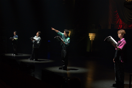 画像ギャラリー No.034のサムネイル画像 / 「ブラスタ」6周年記念「BLACK PARTY」レポート。まさにスターレスのショーそのもの! 極上の歌と芝居とパフォーマンスで彩った2日間