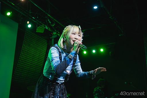 画像ギャラリー No.028のサムネイル画像 / 秋葉原が「アナデン」に染まる! 「FF9」コラボ展示やライブが開催された「ファンフェスティバル」レポート。ノベルティ配布は12月14日まで