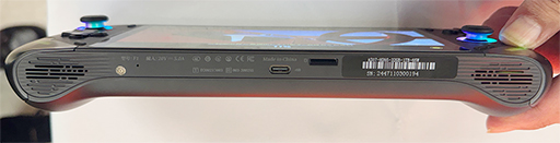 画像ギャラリー No.008のサムネイル画像 / 7型有機ELディスプレイ&Ryzen AI 300搭載の携帯型ゲームPC「OneXFly F1 Pro」の国内予約がスタート