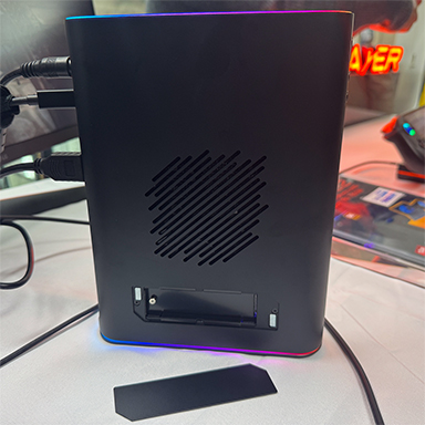 画像ギャラリー No.015のサムネイル画像 / 7型有機ELディスプレイ&Ryzen AI 300搭載の携帯型ゲームPC「OneXFly F1 Pro」の国内予約がスタート