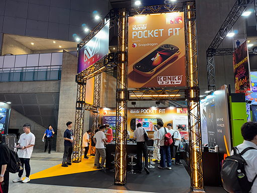 ���������꡼ No.001�Υ���ͥ������ / ���ӷ�Android�����ൡ���Ϥ������AYANEO�������Х��ڥå���Ż�ο��֥��ɡ�KONKR�פ��礭�����ԡ����TGS2025��