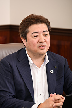 ���������꡼ No.009�Υ���ͥ������ / �Υ��󥿥ӥ塼�ϥ��������ƥ���Ȥ�����Ҥ�AI�ؤθ����礤���ϡ����¤�����ˤ�΢�Ǥ����줿��Τ��ä���AI�λȤ��������ҤΥݥꥷ���˻��ޤǡ����ʤ�ɽ�˽Фʤ��ͤˤ��줳��ʹ���Ƥߤ褦