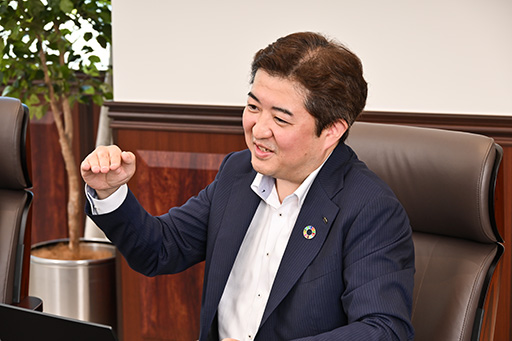 ���������꡼ No.011�Υ���ͥ������ / �Υ��󥿥ӥ塼�ϥ��������ƥ���Ȥ�����Ҥ�AI�ؤθ����礤���ϡ����¤�����ˤ�΢�Ǥ����줿��Τ��ä���AI�λȤ��������ҤΥݥꥷ���˻��ޤǡ����ʤ�ɽ�˽Фʤ��ͤˤ��줳��ʹ���Ƥߤ褦