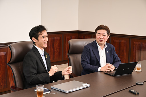 ���������꡼ No.014�Υ���ͥ������ / �Υ��󥿥ӥ塼�ϥ��������ƥ���Ȥ�����Ҥ�AI�ؤθ����礤���ϡ����¤�����ˤ�΢�Ǥ����줿��Τ��ä���AI�λȤ��������ҤΥݥꥷ���˻��ޤǡ����ʤ�ɽ�˽Фʤ��ͤˤ��줳��ʹ���Ƥߤ褦