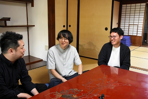 画像ギャラリー No.010のサムネイル画像 / 「違う冬のぼくら」×「都市伝説解体センター」クリエイター&パブリッシャ対談。個人開発とチーム開発,それを支える出版系パブリッシャの話