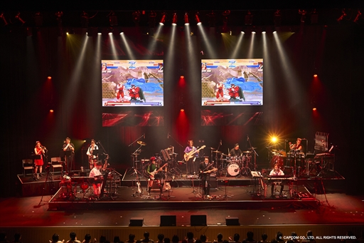 画像ギャラリー No.009のサムネイル画像 / 「ストリートファイター35周年記念ライブ」レポート。ストIIからスト6までの人気楽曲をバンドサウンドならではのアレンジで披露