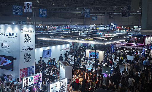 ���������꡼ No.009�Υ���ͥ������ / �Υ��󥿥ӥ塼�ϥǥ��������������С��γˤϡ����ȼ��ʲ���Ĥʤ�����³�����ס����ߥ�ȥ����åȤΥե��󡦥�����CEO����롤����ů�ؤ�ȯ�ۤθ���