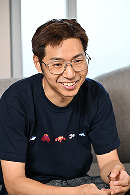 ���������꡼ No.010�Υ���ͥ������ / �Υ��󥿥ӥ塼�ϥǥ��������������С��γˤϡ����ȼ��ʲ���Ĥʤ�����³�����ס����ߥ�ȥ����åȤΥե��󡦥�����CEO����롤����ů�ؤ�ȯ�ۤθ���