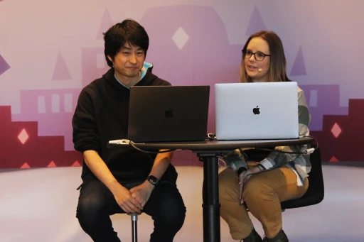 ���������꡼ No.011�Υ���ͥ������ / ��Sky �����¤��Ҥɤ⤿���פΥե��󥢡��Ȥ���Ҷ���˽��롣��ȯ�����åդˤ��饤�֥ɥ������󥰤�Ԥ�줿��Sky Art Fest�ɥ��٥�ȥ�ݡ���