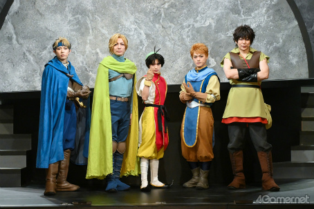 画像ギャラリー No.002のサムネイル画像 / 舞台「幻想水滸伝-門の紋章戦争篇-」ゲネプロレポート。多くの別れを経て成長する“ぼっちゃん”の物語が色鮮やかに蘇る