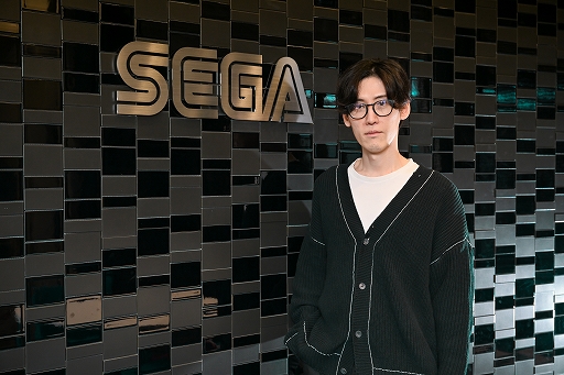 ���������꡼ No.001�Υ���ͥ������ / �Υ��󥿥ӥ塼�ϥ襳���������ߤ桼����ߥ��������ۤ���֥��顼������ꥻ�åȡפ�ĩ��Ū�������Ѥ�ץ��ǥ塼������ʹ��