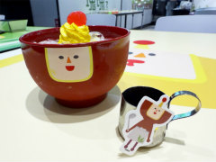 ミソのミソ椀でゴクゴクとドリンクを飲む衝撃。「塊魂 Collaboration Cafe」レポート