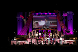 画像ギャラリー No.026のサムネイル画像 / 大切なカレと過ごすテーマパークデートのような特別な時間――「オトメイトパーティー2025」9月14日夜公演レポート