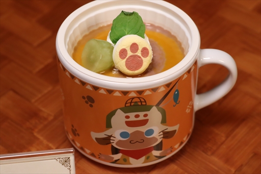 画像ギャラリー No.011のサムネイル画像 / USJ×「モンスターハンターワイルズ」コラボが期間限定で開催中。獣人族モリバーのアジトをモチーフにしたコラボレストランと,ARスタンプラリーを体験してきた