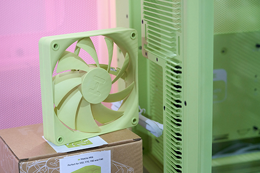 ���������꡼ No.012�Υ���ͥ������ / �����ޡ������ǥ����ץ쥤�֥��ɡ�Titan Army�פ���������ॷ�祦�˽�Ÿ���ꤴ����Mini LED�ǥ����ץ쥤��Ÿ����TGS2025��