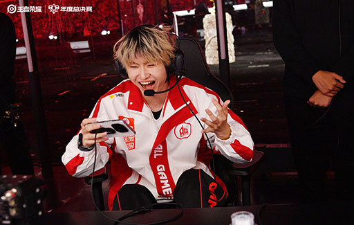 画像ギャラリー No.031のサムネイル画像 / 来場者数6万2196人はeスポーツ大会のギネス記録!? 北京国家体育場で行われた「Honor of Kings」のプロリーグ「KPL」決勝戦レポートをお届け