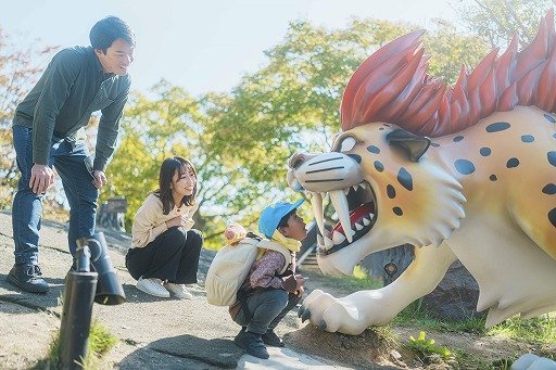 ���������꡼ No.001�Υ���ͥ������ / �֥ɥ饴�󥯥����� �������ɡס�HD-2D�ǡ֥ɥ饴�󥯥�����I��II�פ�ȯ�䵭ǰ���٥�Ȥ�11��1�����鳫�š��ե��ߥ꡼���åȷ�������򳫻�