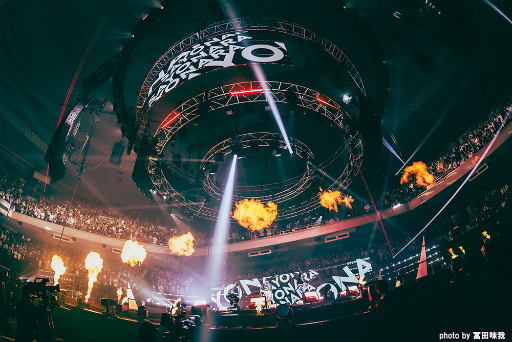 ���������꡼ No.010�Υ���ͥ������ / ���륯�餫����ƻ�ۤء����֥ȥ��ʥ��ȥ����� LIVE in ������ƻ�� �������ζ��ɡץ饤�֤����ͤ򿶤��֤�