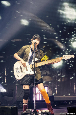 ���������꡼ No.015�Υ���ͥ������ / ���륯�餫����ƻ�ۤء����֥ȥ��ʥ��ȥ����� LIVE in ������ƻ�� �������ζ��ɡץ饤�֤����ͤ򿶤��֤�