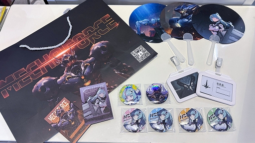 画像ギャラリー No.019のサムネイル画像 / 「Mecha Force」,大型アップデートを実施。遠距離武器やロボットアニメに登場するような武器を追加。トレーニングルーム,再戦機能も実装