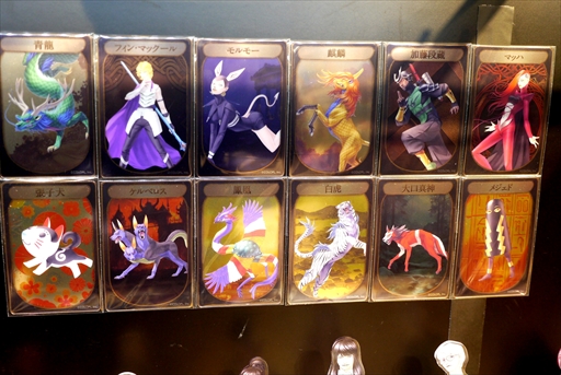 画像ギャラリー No.018のサムネイル画像 / 「神魔狩りのツクヨミ1st POPUP STORE」レポート。初のポップアップストアが渋谷でスタート。金子一馬氏のサイン会は11月16日にも開催予定