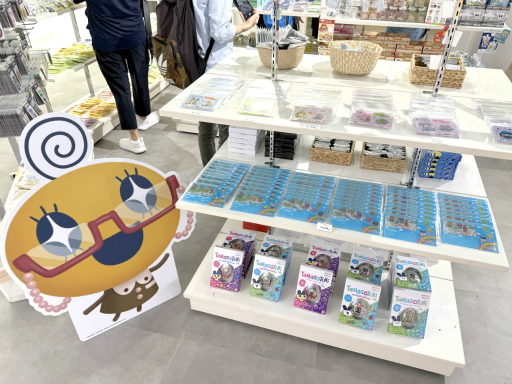 画像ギャラリー No.010のサムネイル画像 / 「たまごっちのプチプチおみせっち 祝!てんしょくフェア! in OSHI BASE Harajuku」レポート。最新ゲームの試遊とショッピングを楽しめる