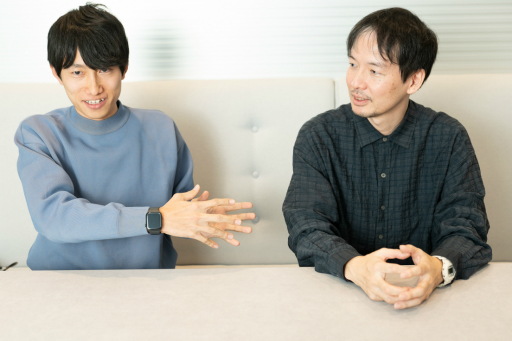 ���������꡼ No.008�Υ���ͥ������ / �Υ��󥿥ӥ塼�ϡ֥ǥ���󥹥ȡ��꡼ �����ॹ�ȥ�󥸥㡼�פ����ڤˤ����Τϡ��ǥ����οʲ��ȥ����������Ū�����򤵡���꡼���ޤǤβ����亣���ȯ�ؤ����