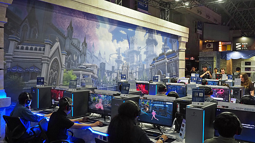 画像ギャラリー No.004のサムネイル画像 / この肉德(ムチムチ感)なインタビューも見れし。「MIRESI:視えない未来」アートディレクターのヒョルラ氏とお話