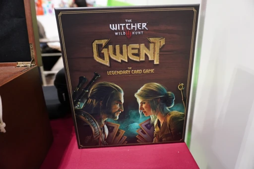 画像ギャラリー No.012のサムネイル画像 / ダイスをジャラジャラ,揃えてドカン! ド派手な対戦ダイスゲーム「DICE THRONE」をゲムマ会場で遊んできた