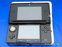 ������#023�Υ���ͥ���/New�˥�ƥ�ɡ�3DS��LL������ȯ�䡣���ä���������줿�Τǥѥå���������Ȥ��ǧ