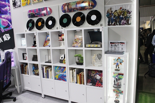 ���������꡼ No.013�Υ���ͥ������ / �˥ȥ�ߡ�FFVII REMAKE�ס֥��ϥ�磻�륺�ס֥���6�ץ���ܡ�������������Ѥ�����������������뾦�ʤ�Ÿ����TGS2025��