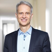 ���������꡼ No.014�Υ���ͥ������ / �Υ��󥿥ӥ塼�ϲ��ǹ�Ȥʤ�35���ͤ�����Կ���Ͽ����gamescom 2025�����������Υ����।�٥�Ȥ�٤��뱿����ά�Ȥ�