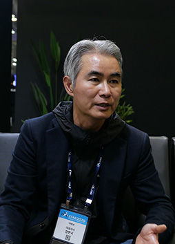 ���������꡼ No.016�Υ���ͥ������ / �Υ��󥿥ӥ塼�ϡ�NIGHT CROWS�פΥ�����������˲�ۨ�������Ǥ�Henry Chang�᤬Web3�ˤ�����뤽���ط�