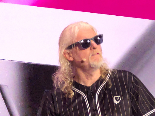 ���������꡼ No.009�Υ���ͥ������ / ��TwitchCon 2025�׳��š�10��ǯ��ޤ�����ǰ���٥�Ȥǡ֥ǥ奢��ե����ޥå��ۿ��פ�֥����ȥ���å׵�ǽ�פʤɤ򥢥ʥ���