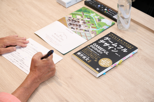 ���������꡼ No.006�Υ���ͥ������ / �����ߥե����������οʲ��ϡ֥�����ե�ǥ�����פȡ��������ԡ���ƣ���ͻᡧ�ȶ�ʤȤ����˥����ߥե���������� ��5��