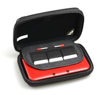 画像集#007のサムネイル/収納したまま「おしらせランプ」を確認できる3DS LL用ポーチに新色「ブルー」